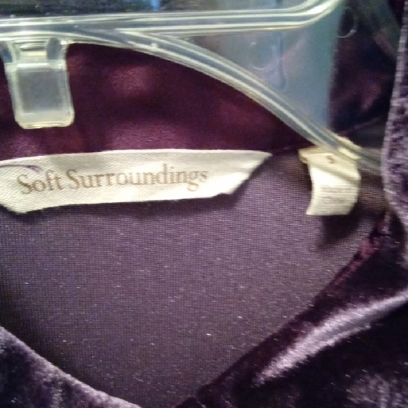 Womans S Soft Surroundings Purple Velvet 3/4 Sleeve Notched Collar Shirt - Picture 2 of 4